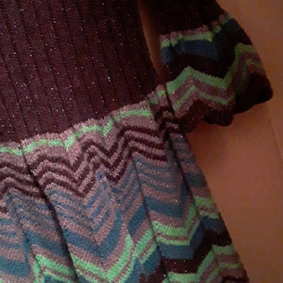 Dress - Picture 3 of 3